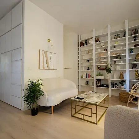 Apartment Casamea - T2, Famille, Terrasse, Clim,